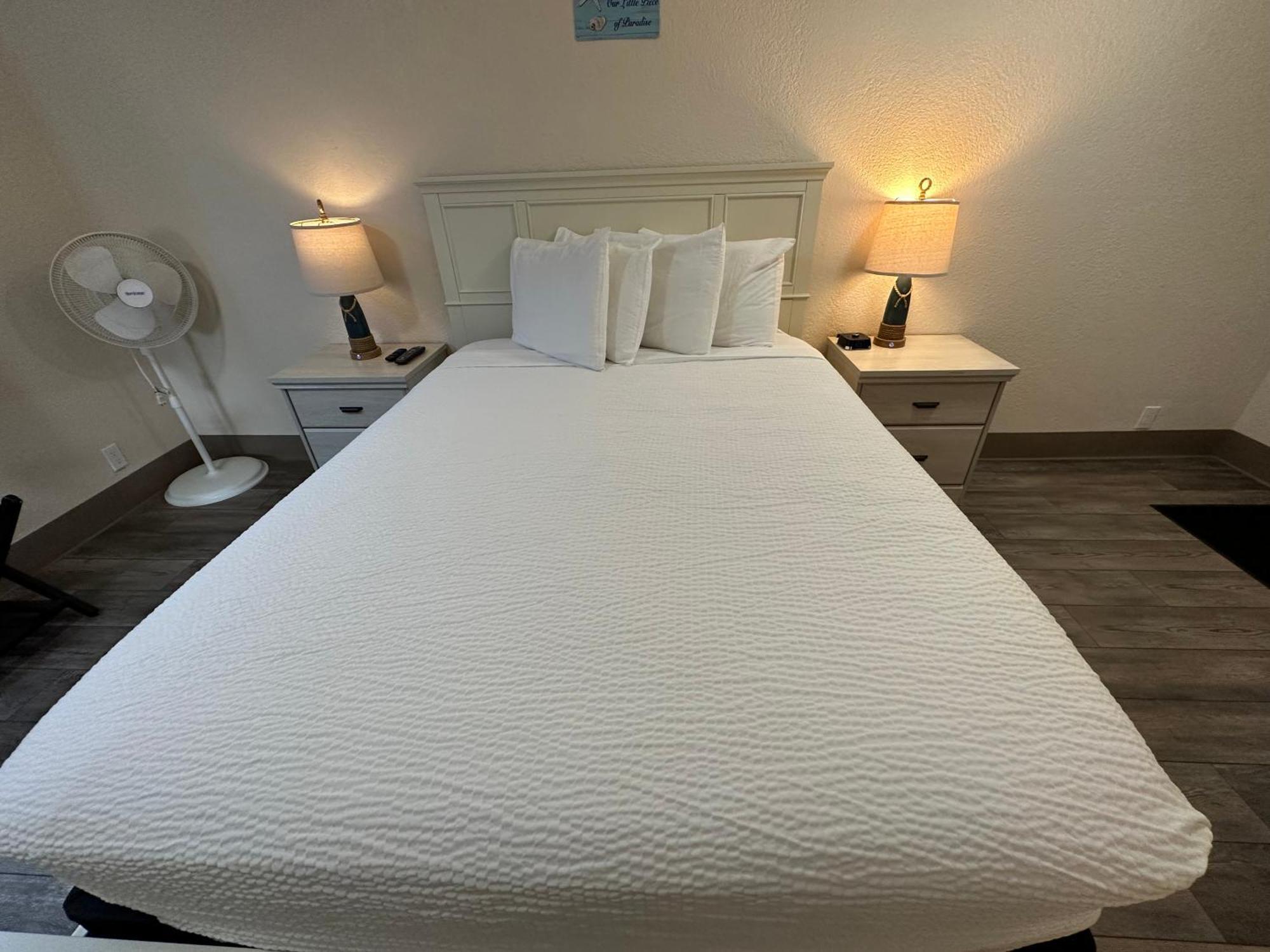 Coastal Inn And Suites ロングビーチ 部屋 写真