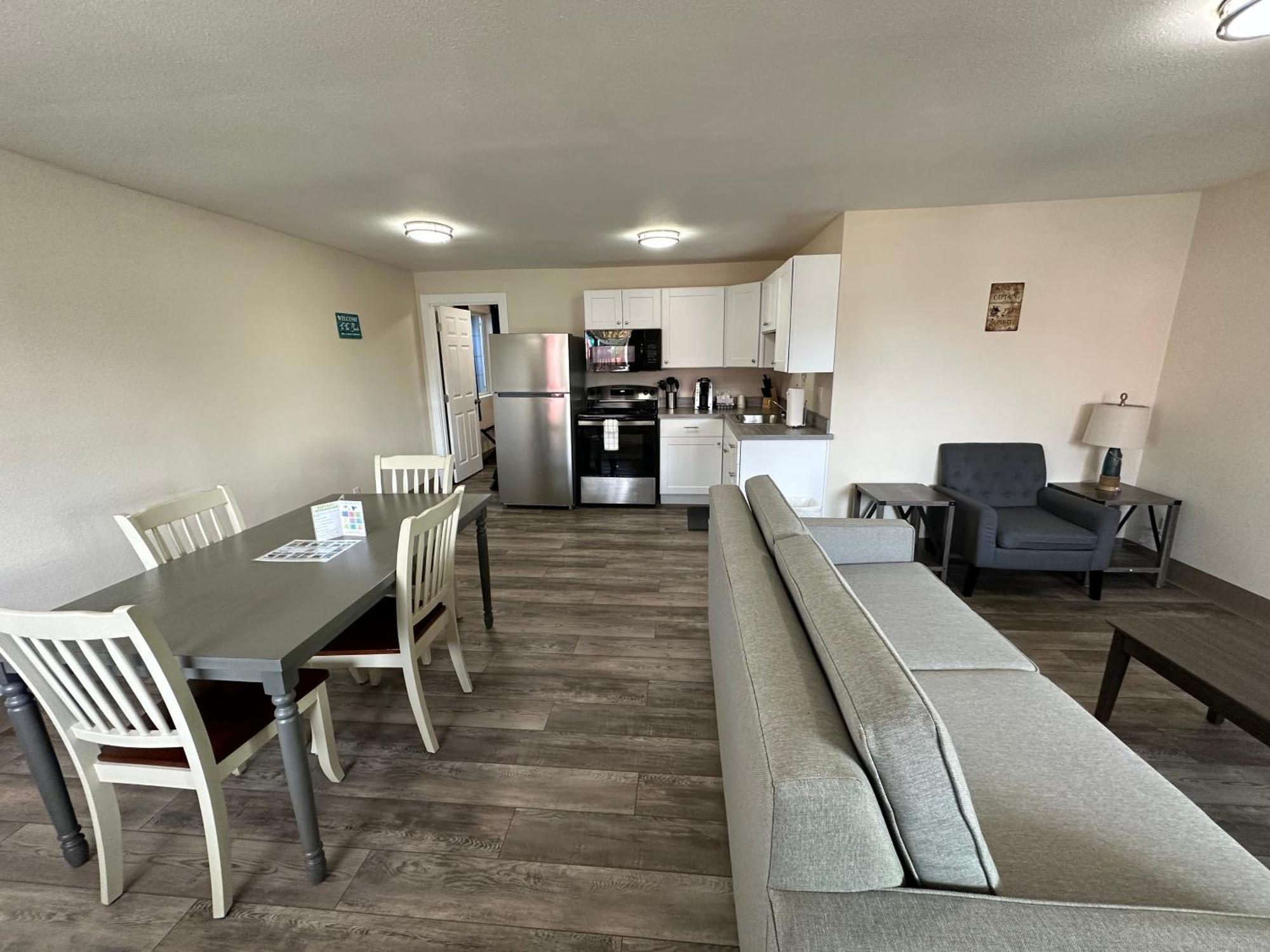 Coastal Inn And Suites ロングビーチ エクステリア 写真