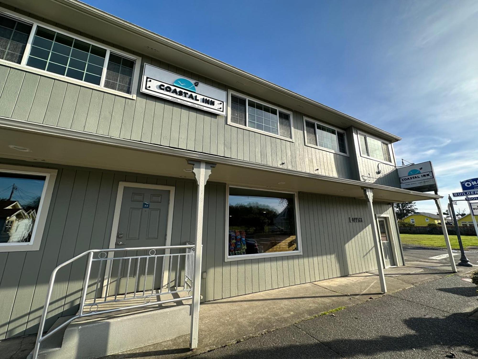 Coastal Inn And Suites ロングビーチ エクステリア 写真