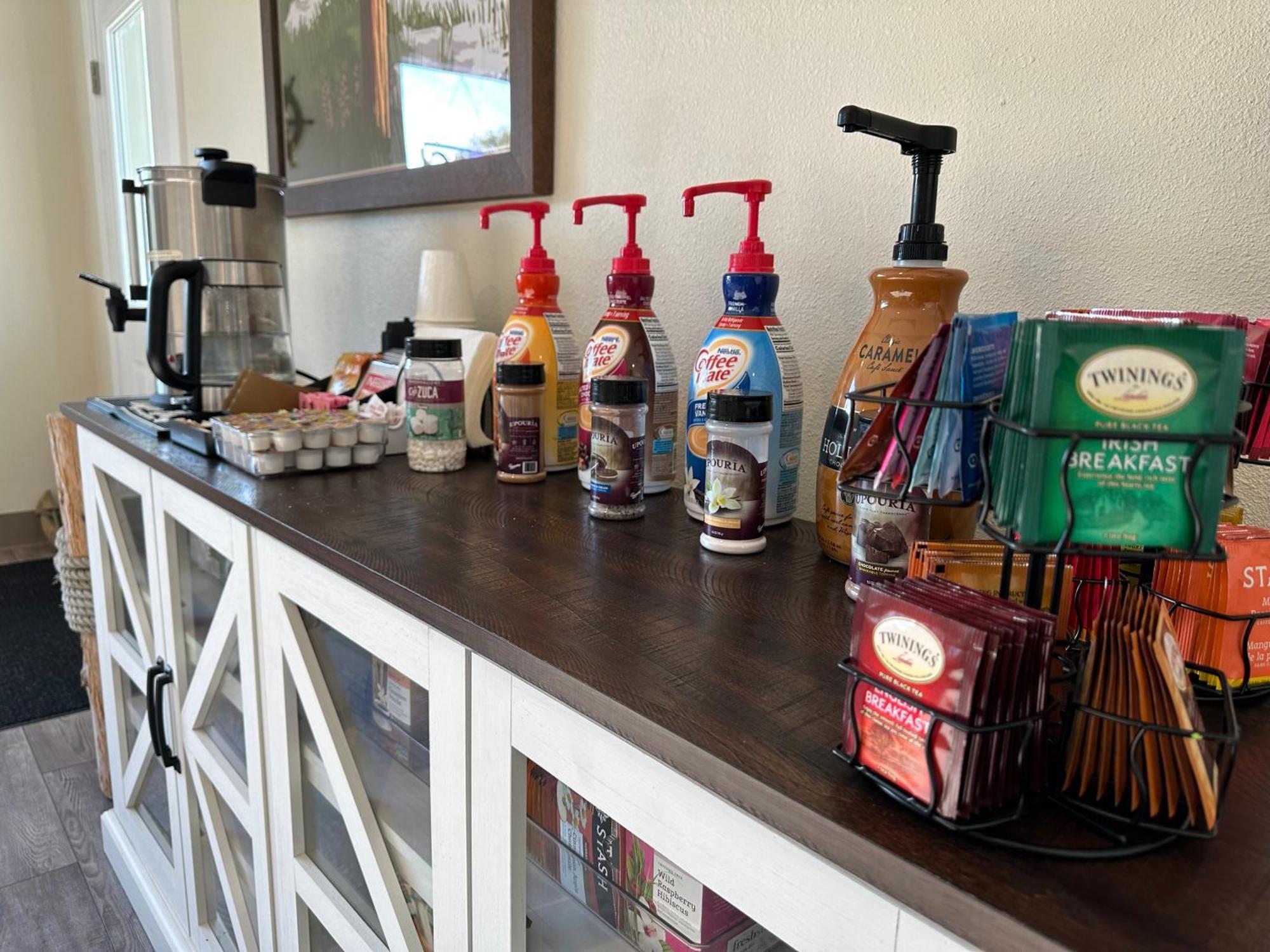 Coastal Inn And Suites ロングビーチ エクステリア 写真